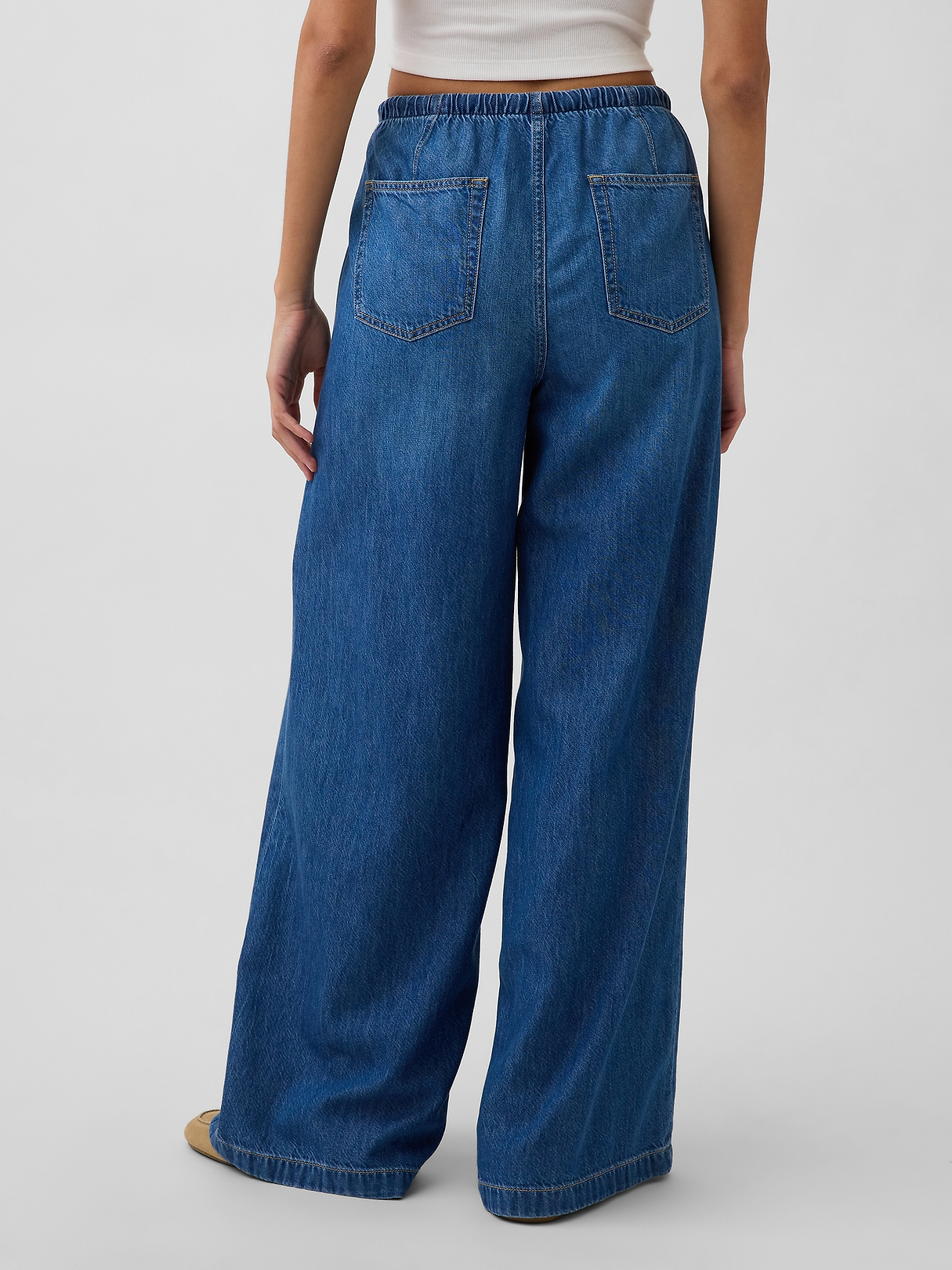 Mid Rise UltraSoft Easy Baggy Jeans | Gap