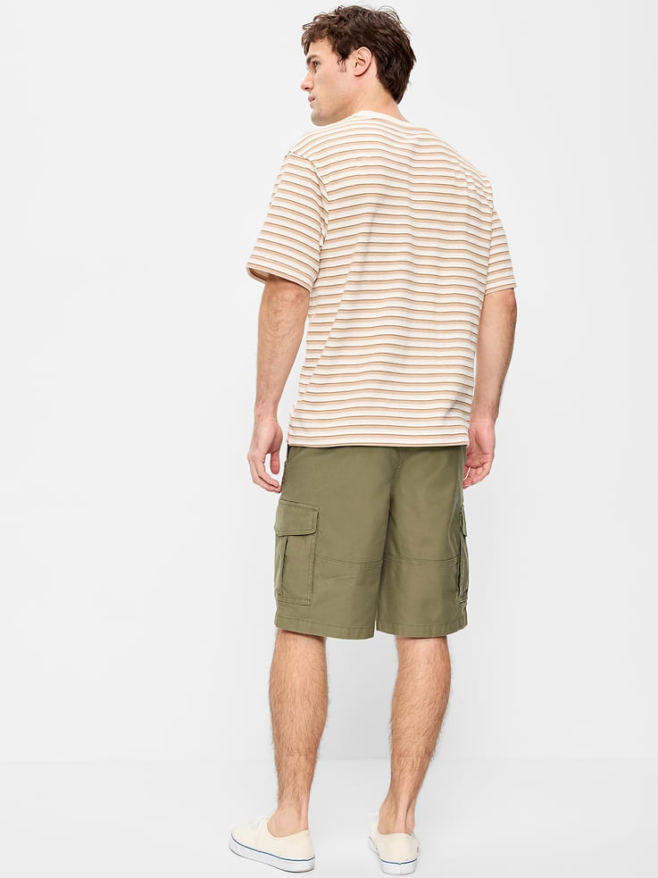 Image number 3 showing, 90's Loose Lived-In Cargo Shorts -- 10-inch inseam