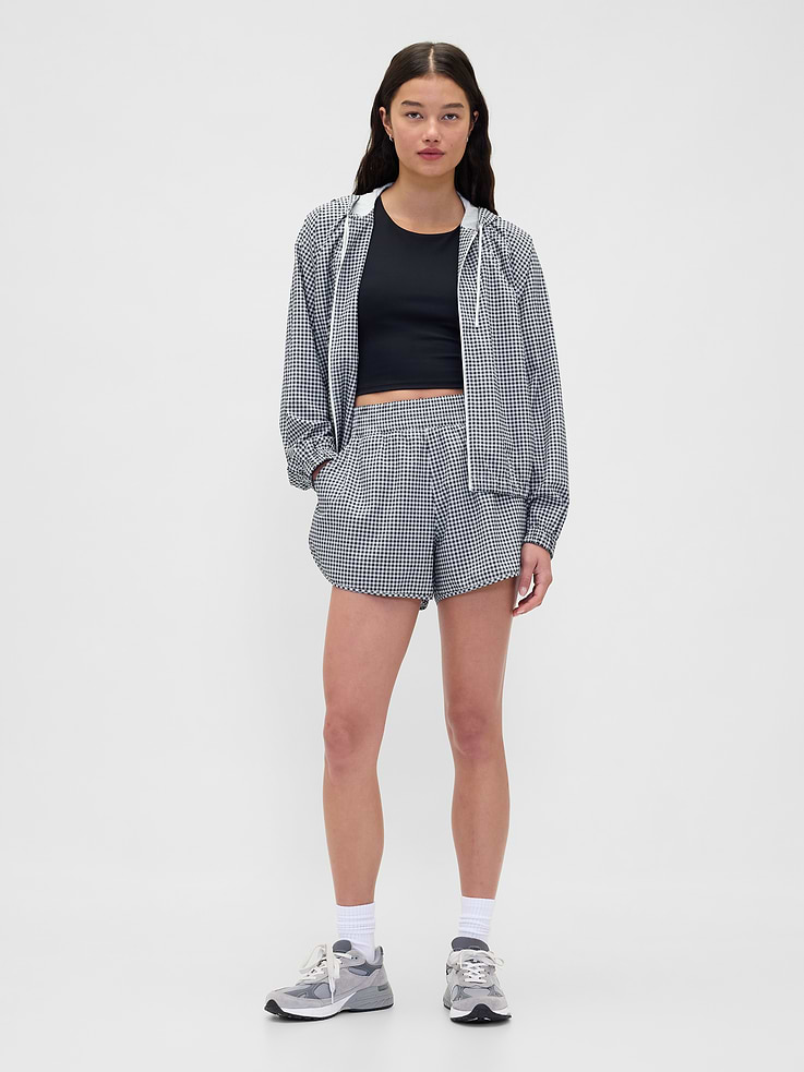 Image number 5 showing, GapFit Tech Gingham Windbreaker