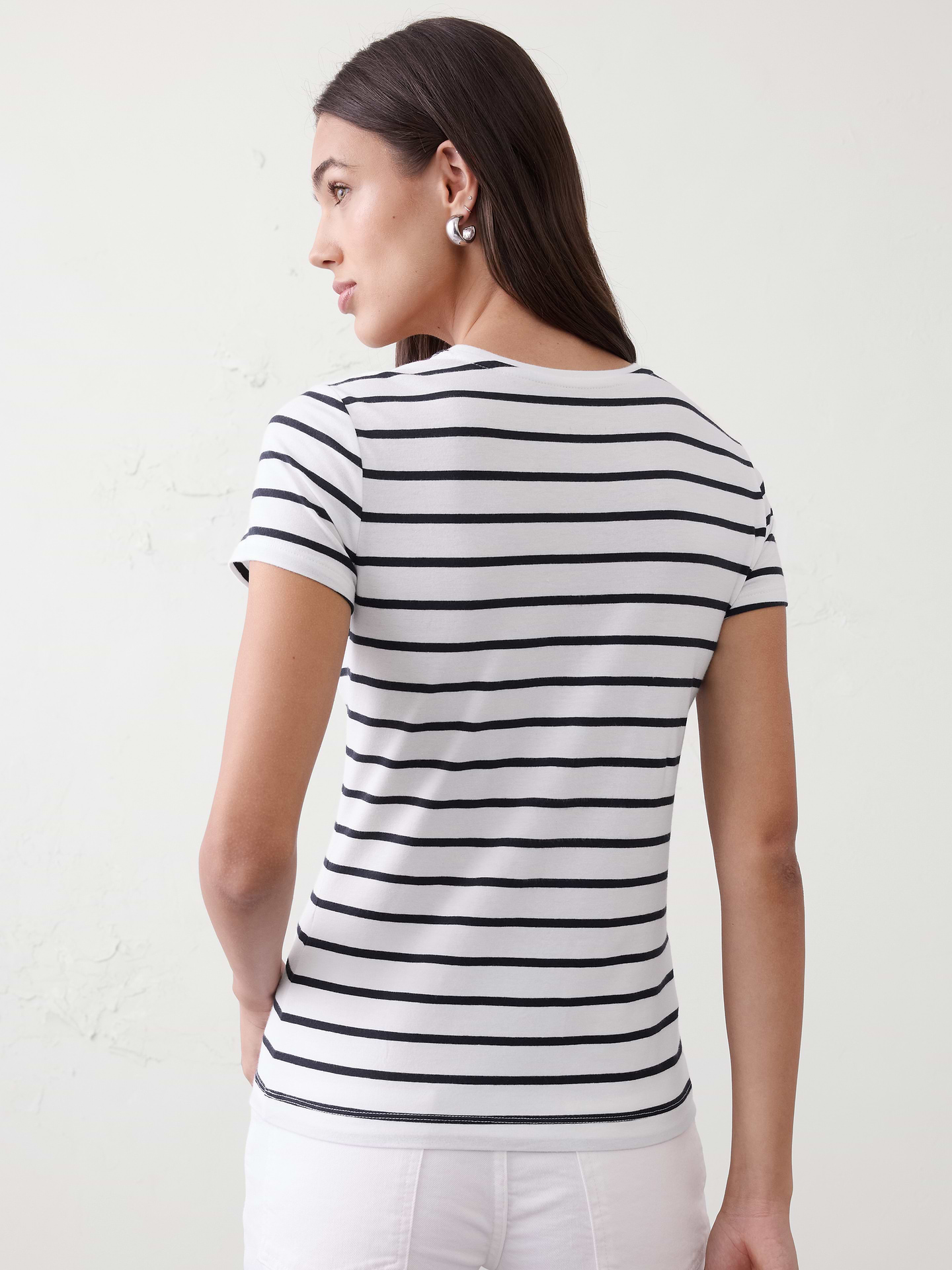 Image number 5 showing, Timeless Crew-Neck T-Shirt