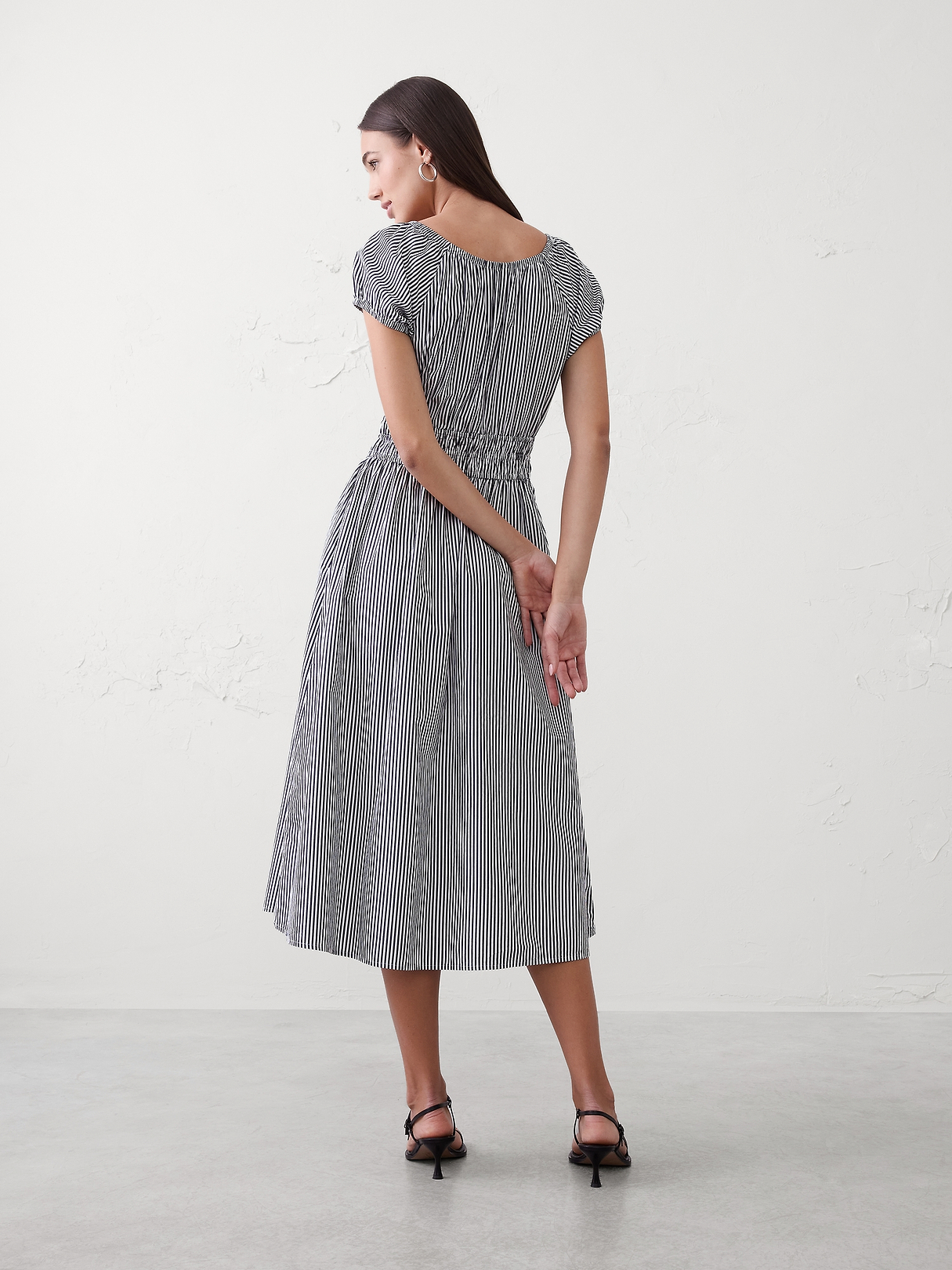 Poplin Gathered-Neck Midi Dress | Banana Republic Factory