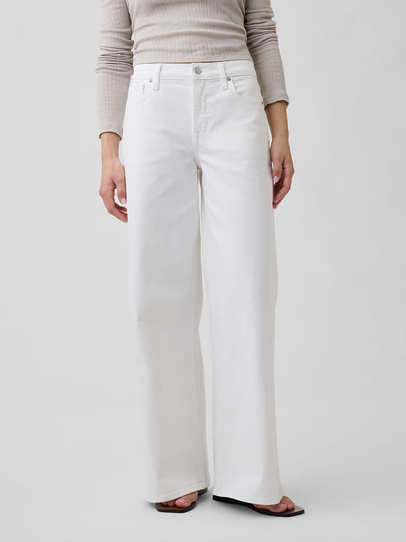 Mid Rise Wide-Leg Jeans