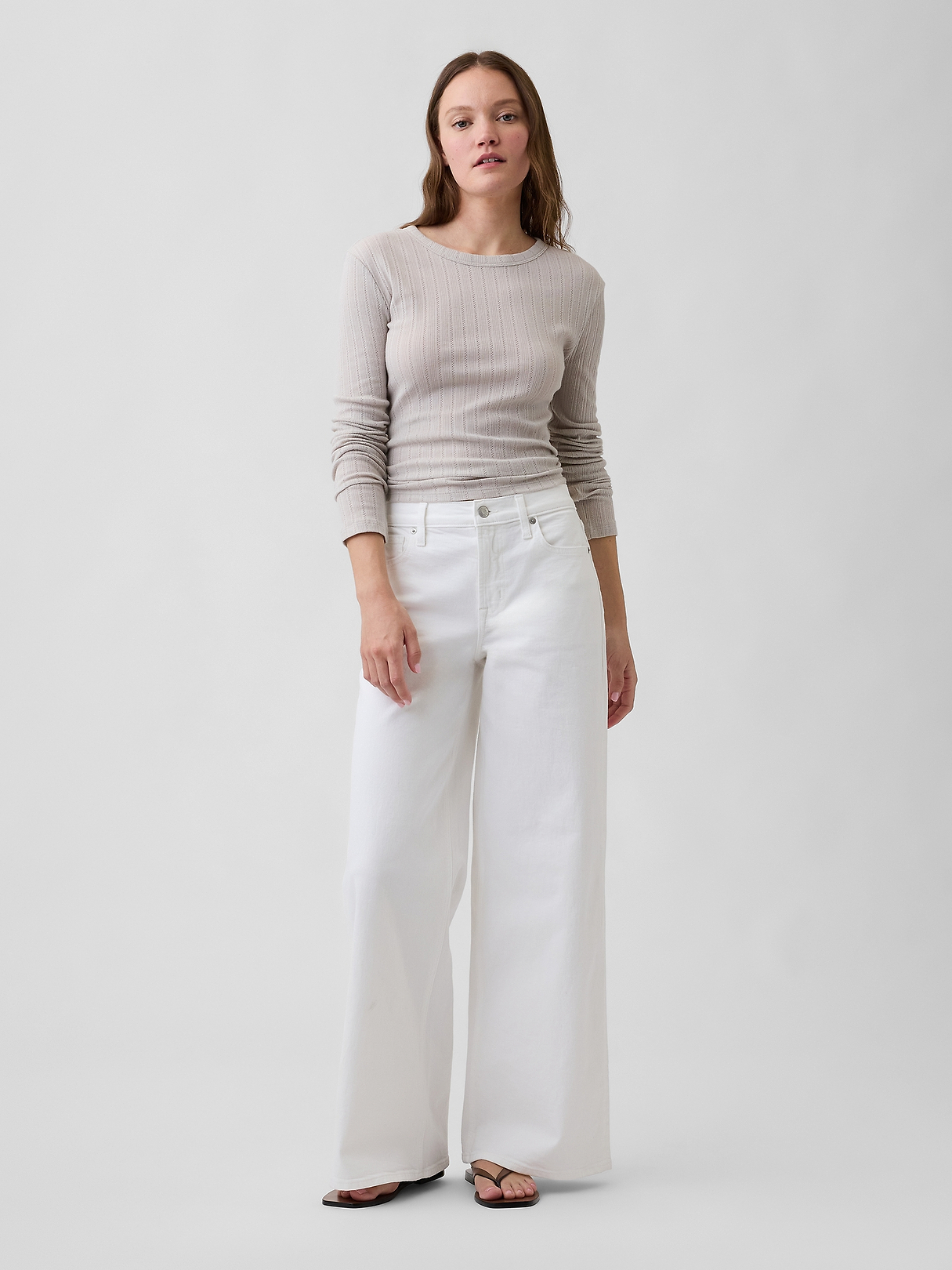 Mid Rise Wide-Leg Jeans | Gap Factory