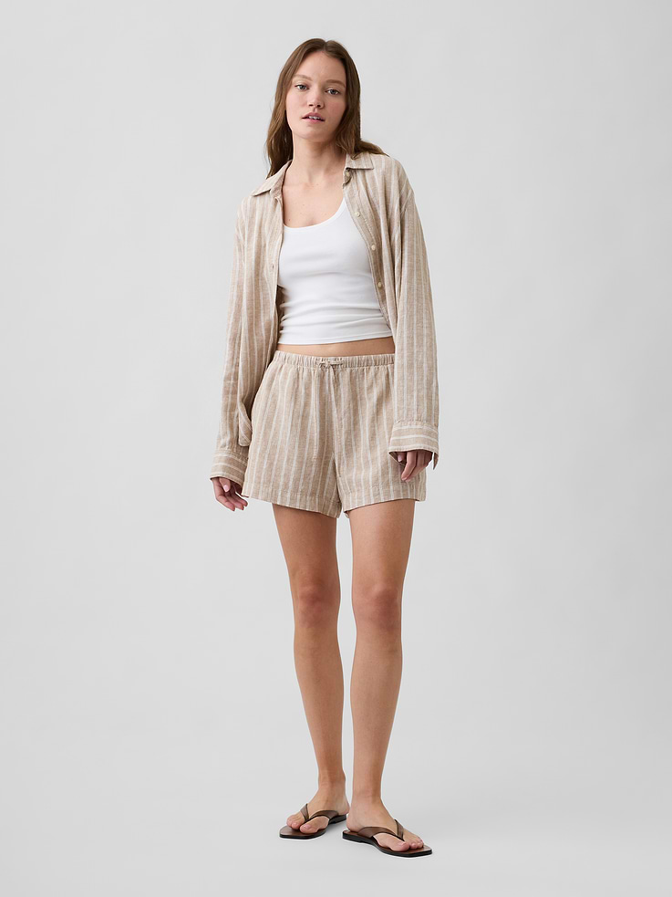 Image 1 of 7, Smooth linen blend., Drawcord ties at elasticized waist., Front slant pockets., Select styles have allover print or stripes., This product was made in a factory that invests in gender equity and women’s empowerment through RISE. Learn more at, Product #1173241