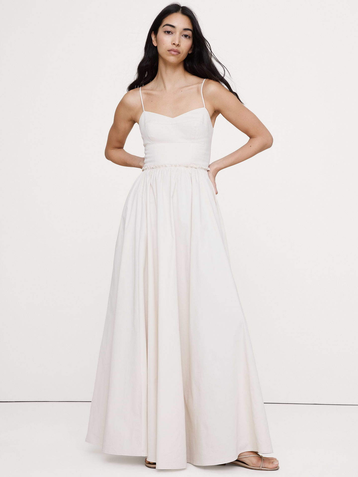 L'image numéro 1 présente Robe longue corset en coton doux