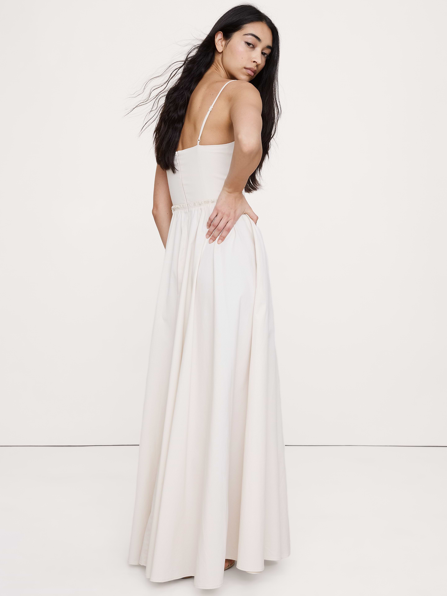 L'image numéro 3 présente Robe longue corset en coton doux