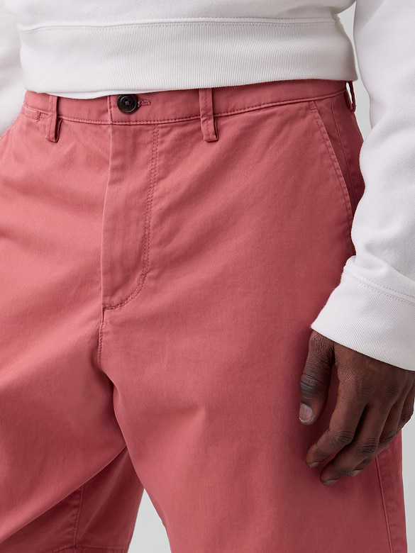 9" Essential Khaki Shorts