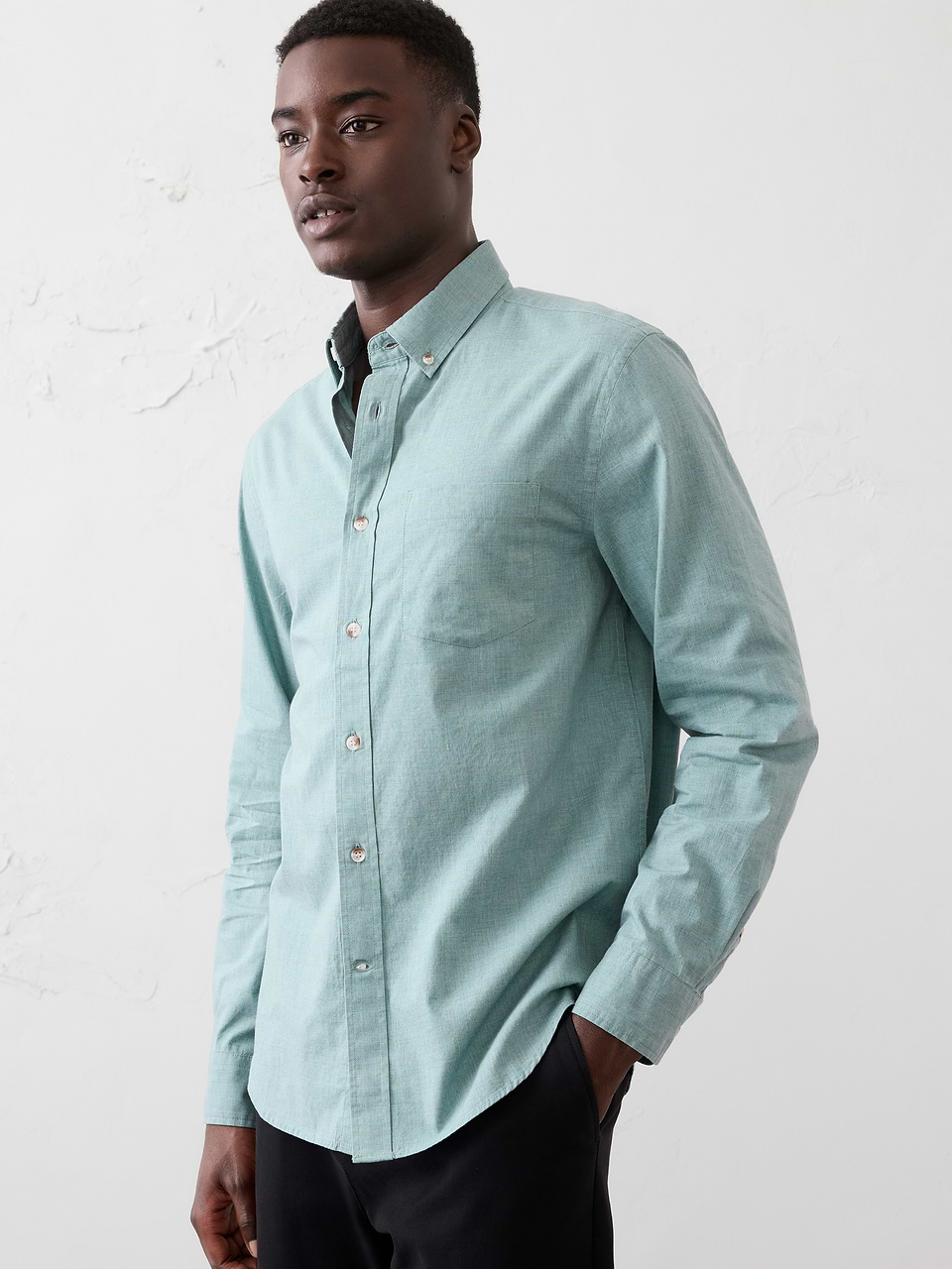 Banana Republic Factory Men's Slim-Fit Softwash Cotton Shirt (Big Sur Green)