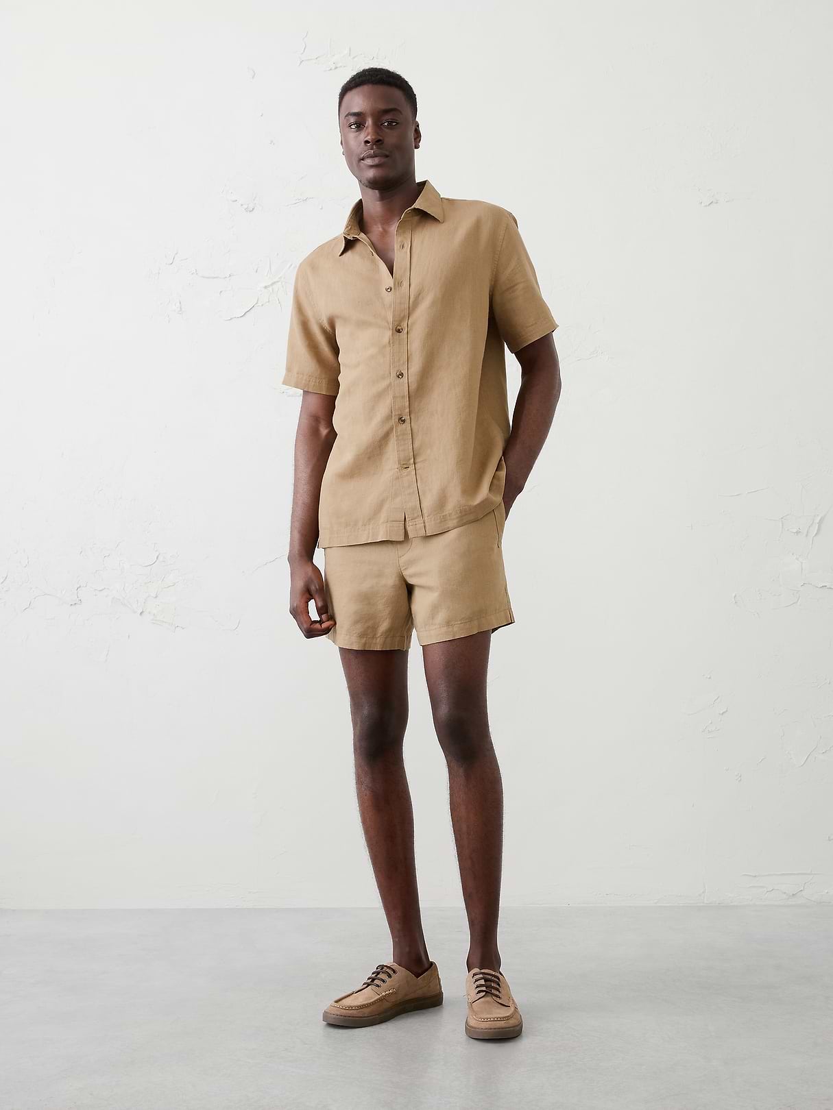 Standard-Fit Linen-Blend Shirt | Banana Republic Factory