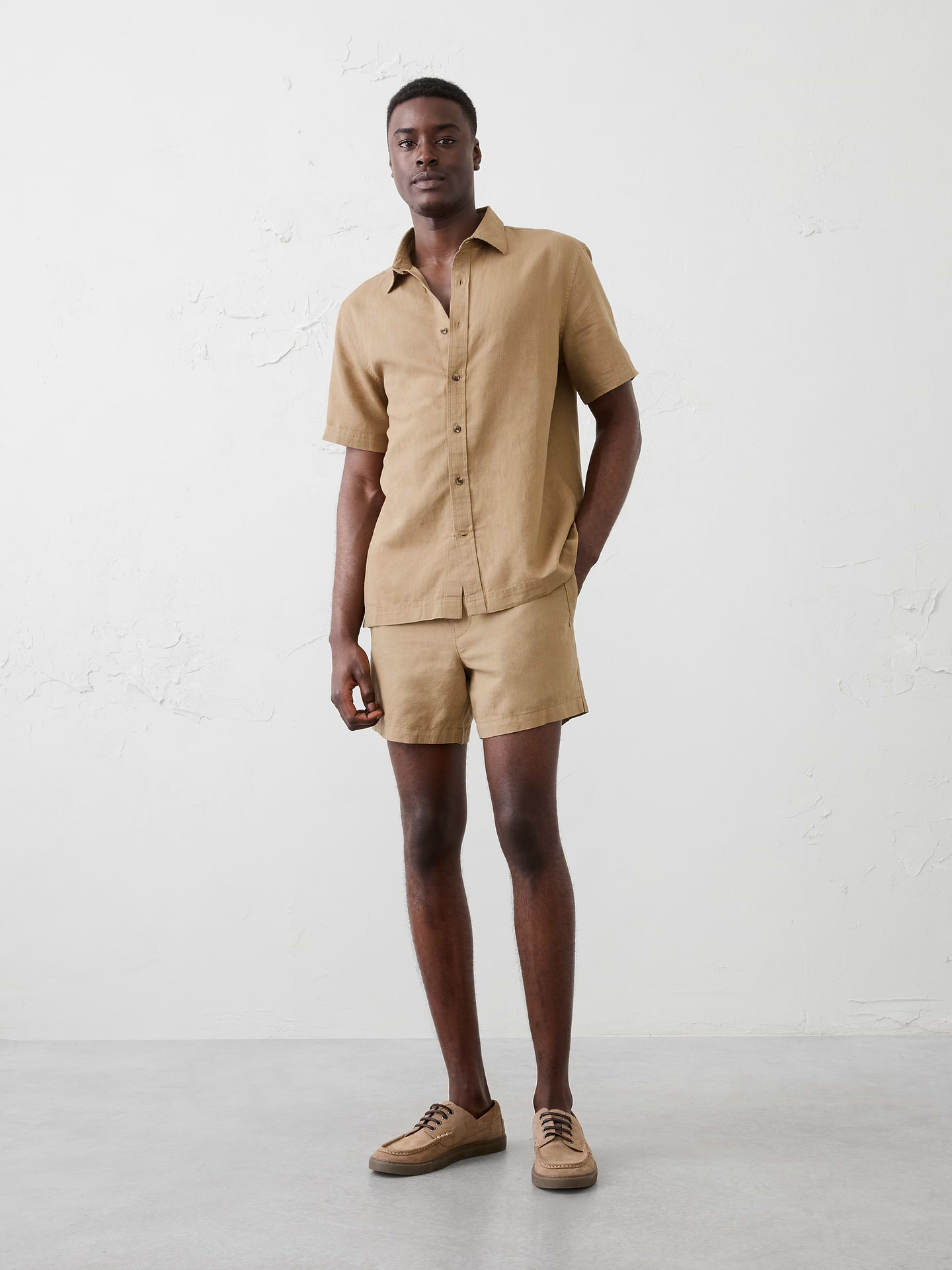 Image number 1 showing, Standard-Fit Linen-Blend Shirt