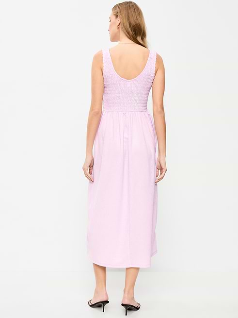 old navy purple dress Size Large Misses Sleeveless round neckline long sleeves heart pocket at chest drop waist full skirt relaxed fit defined drop waist full skirt hits above kneemachine wash according to the care instruction label . Old Navy Fit & Flare