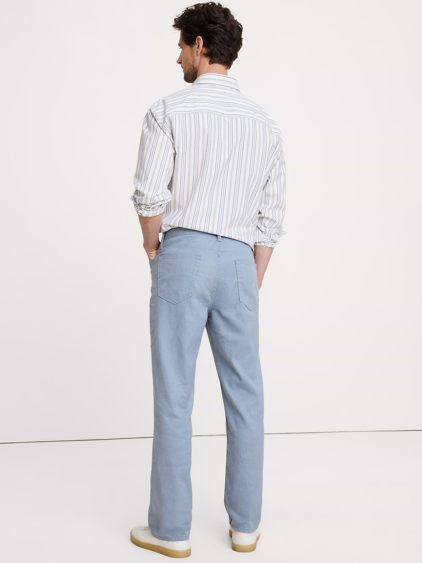 L'image numéro 5 présente Pantalon Voyageur droit en lin et coton