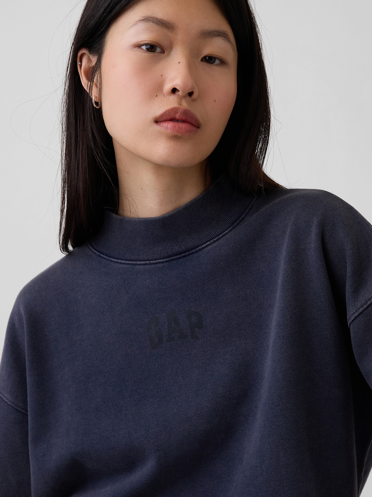 Heavyweight French Terry Oversized Mockneck Sweatshirt | Gap