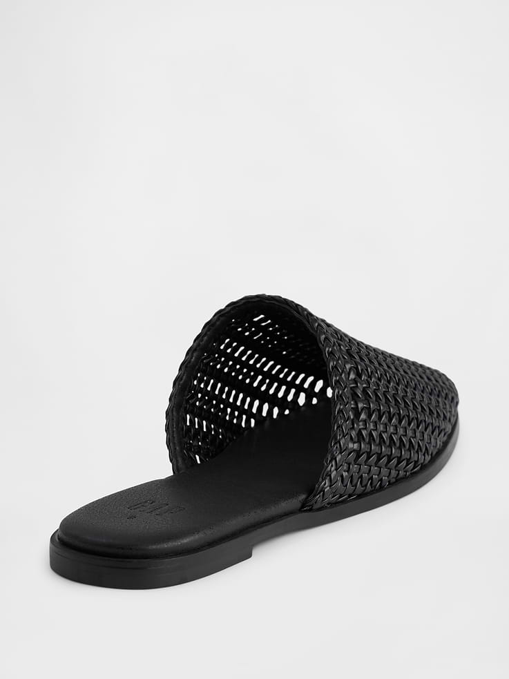 L'image numéro 4 présente Chaussures plates en maille