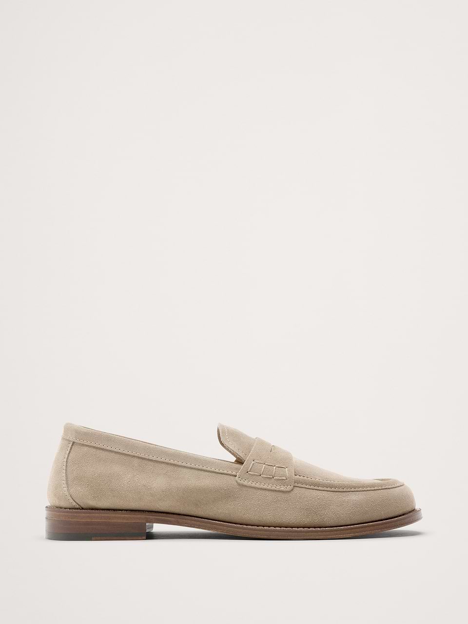 Italian Suede Penny Loafer | Banana Republic display picture 2