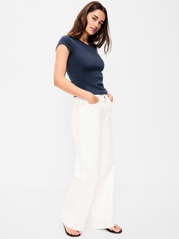 Snug High V-Neck T-Shirt