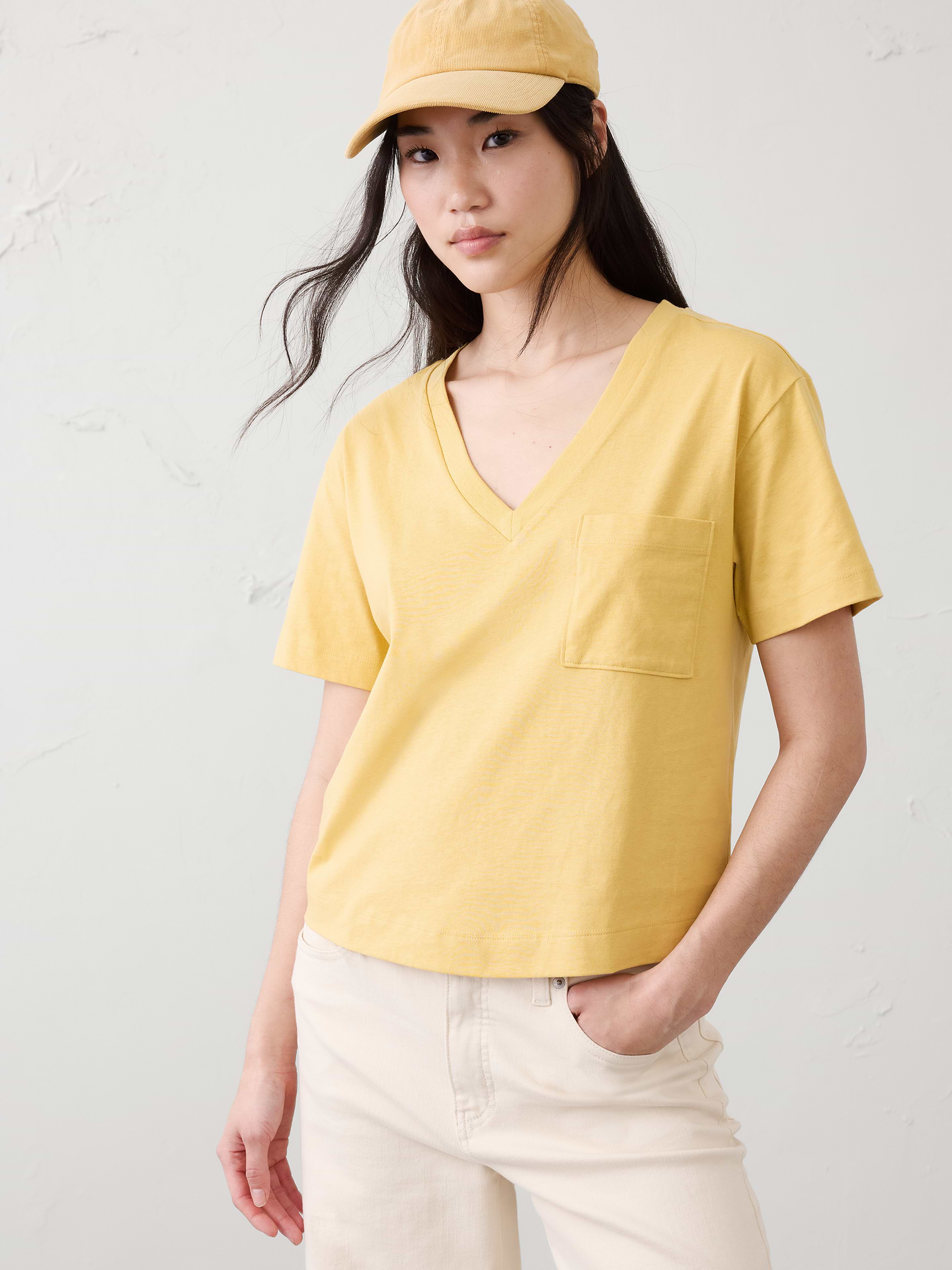 Image number 1 showing, Premium Cotton V-Neck Pocket T-Shirt