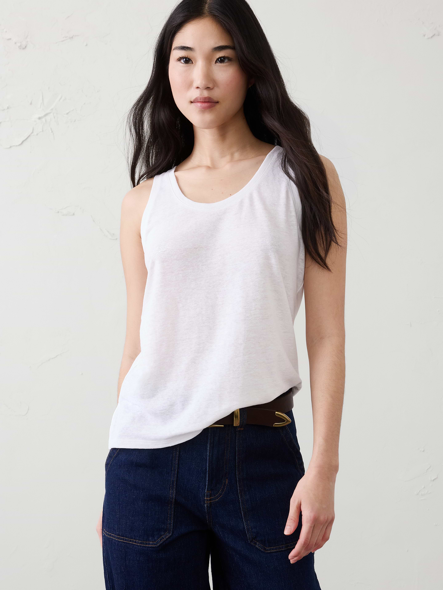 Image number 1 showing, Linen-Blend Scoop-Neck Tank