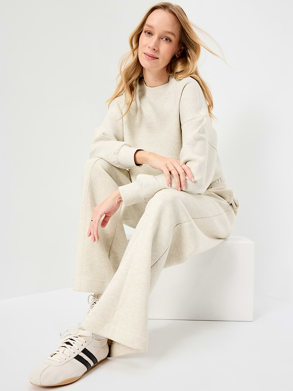 Bounce Fleece Crew-Neck Cropped Sweatshirt