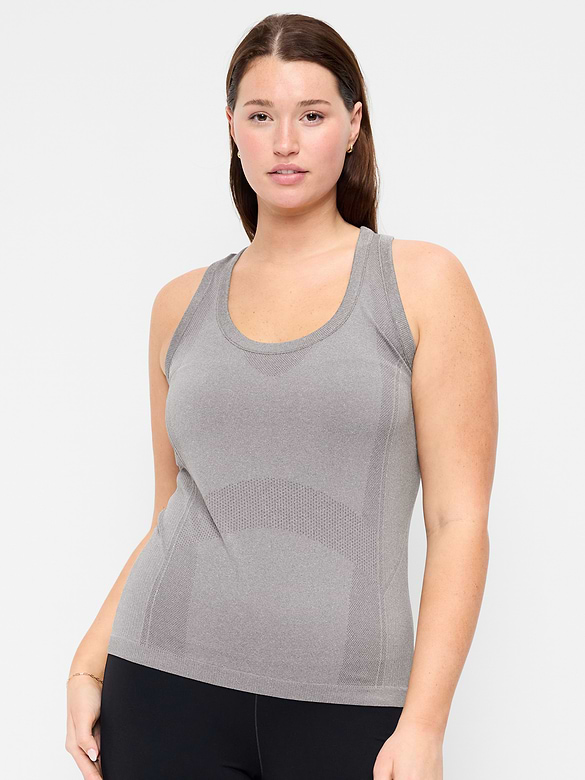Fluid Seamless Fitted Tank Top