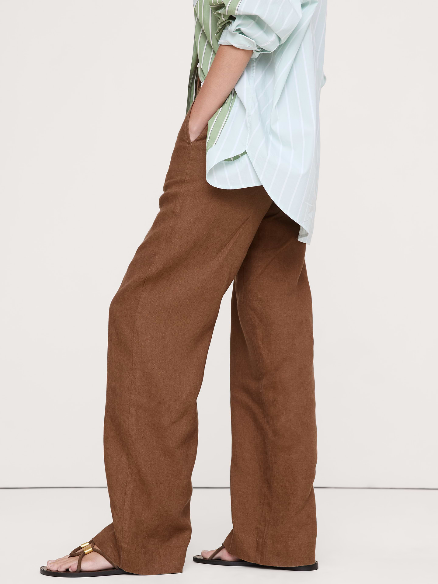 L'image numéro 3 présente Pantalon à jambe large de tous les jours en lin