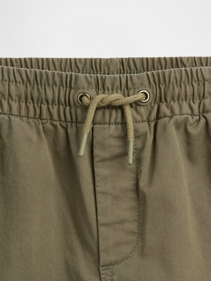 L'image numéro 5 présente Short confort décontracté pour Enfant