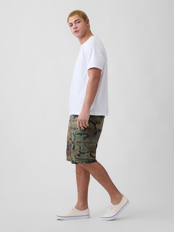 11" Essential Cargo Shorts