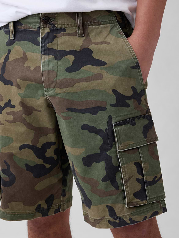 11" Essential Cargo Shorts