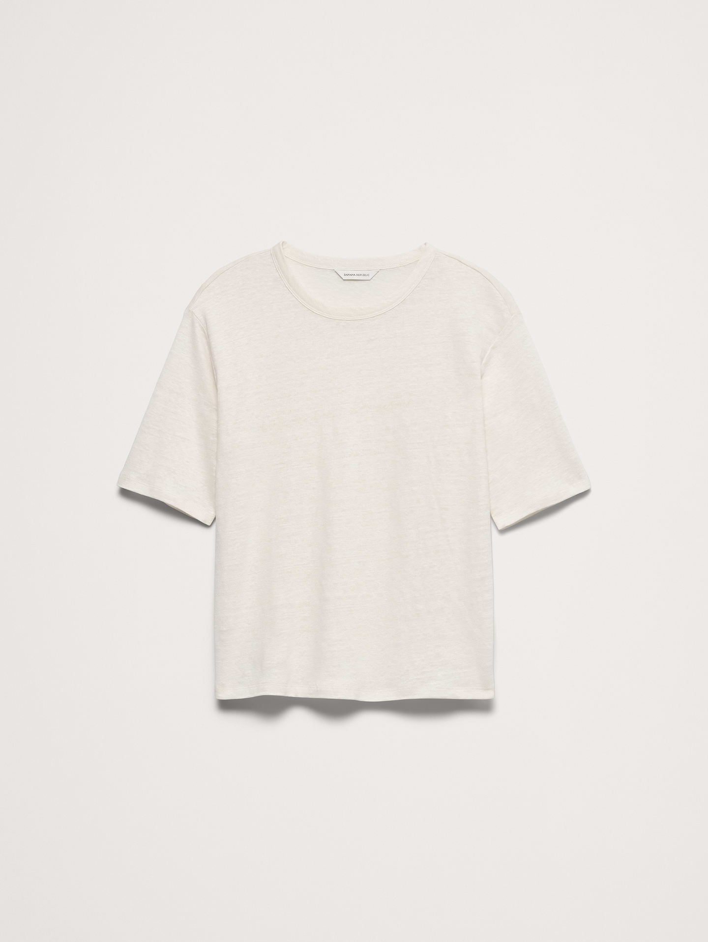 L'image numéro 2 présente T-shirt décontracté en lin