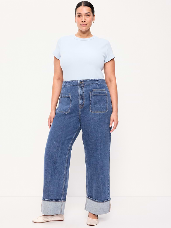Jean à jambe large à revers et à taille très haute