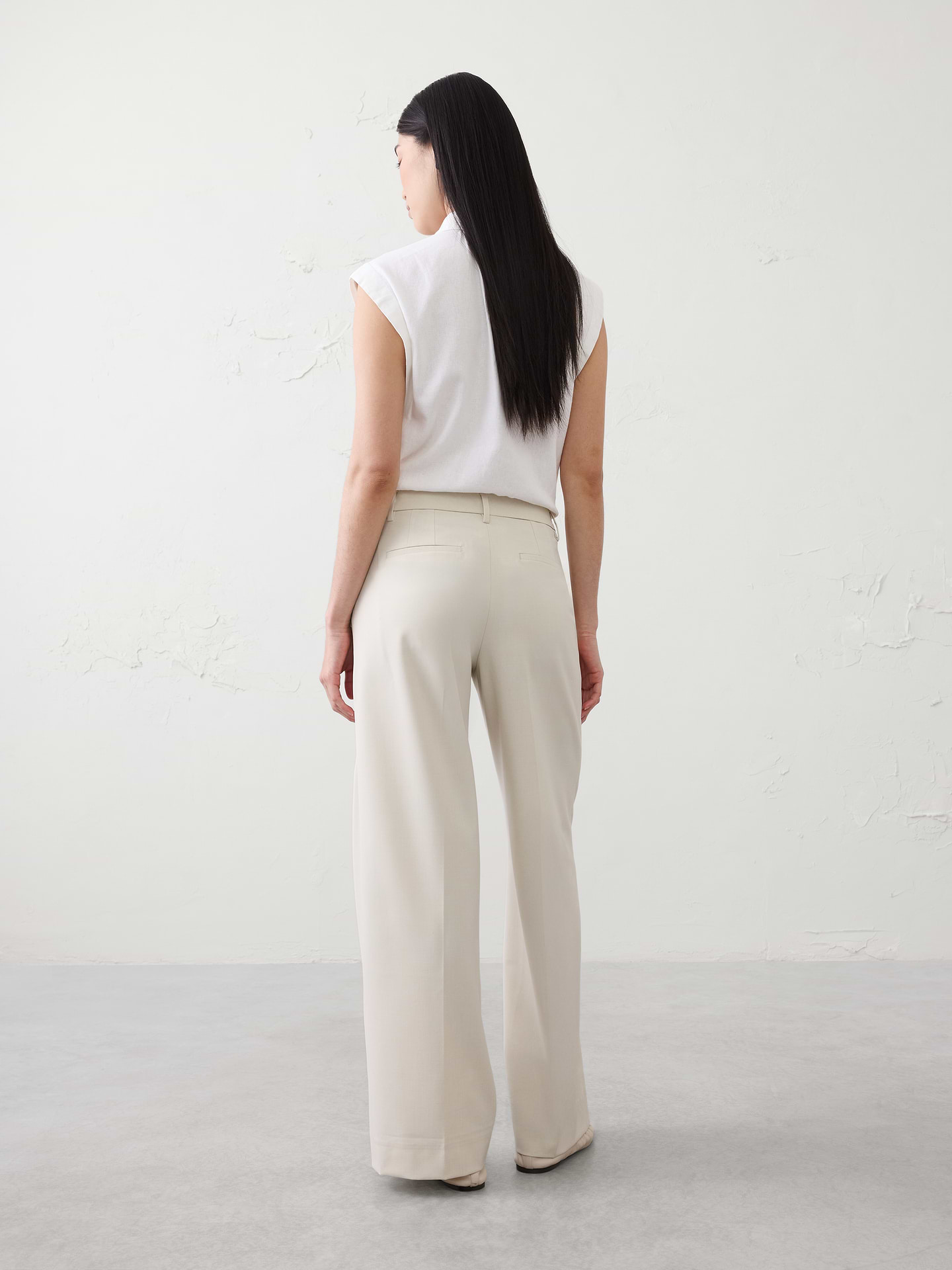 Image number 5 showing, Wide-Leg High-Rise Sculpted Trouser