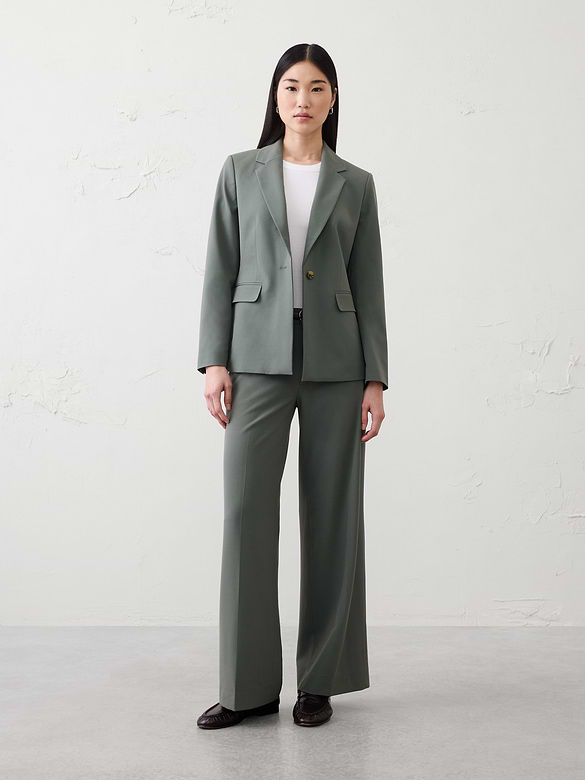 Sculpted Stretch Long Blazer