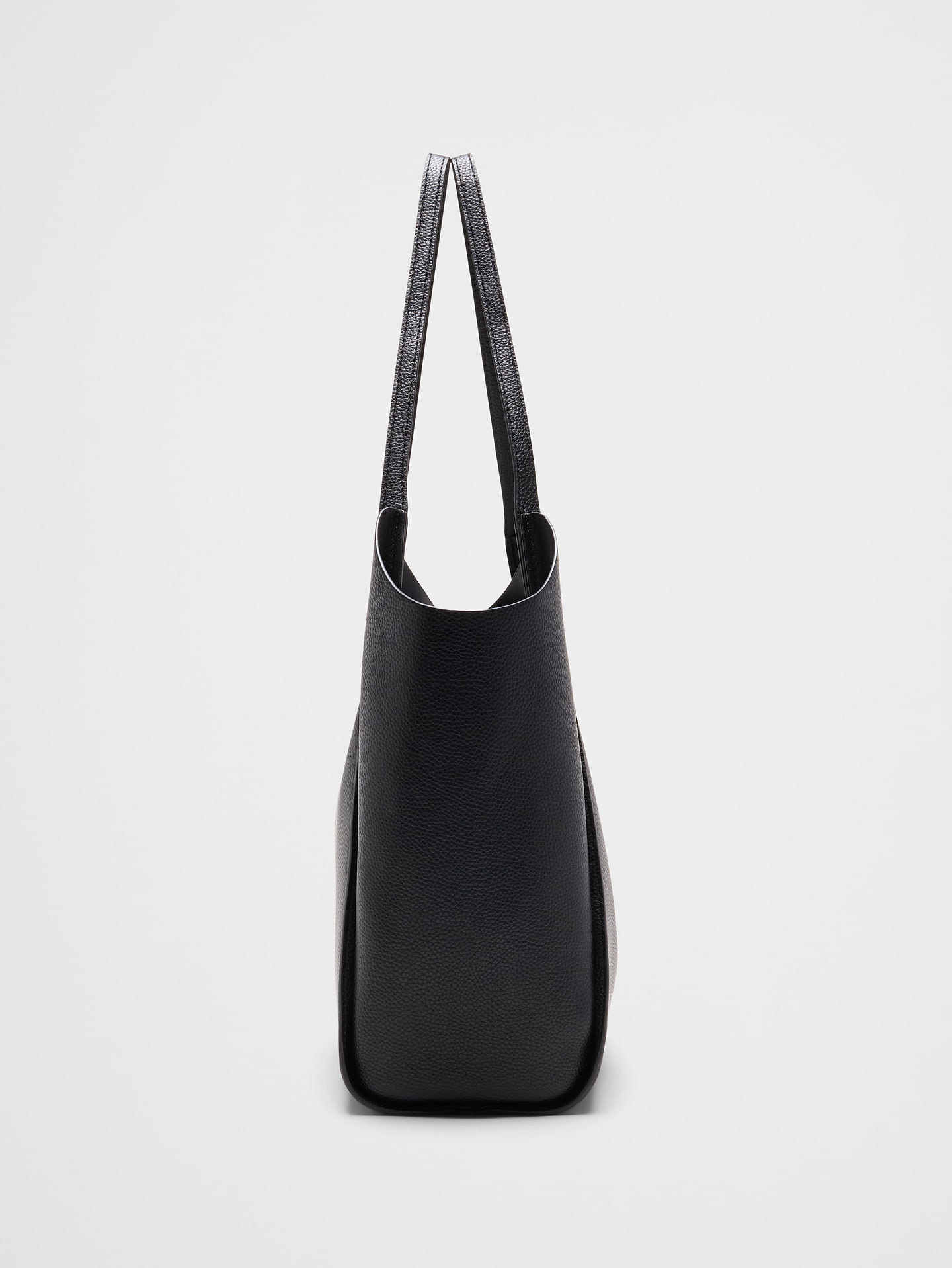 Image number 4 showing, Vegan Leather Modern Bucket Tote