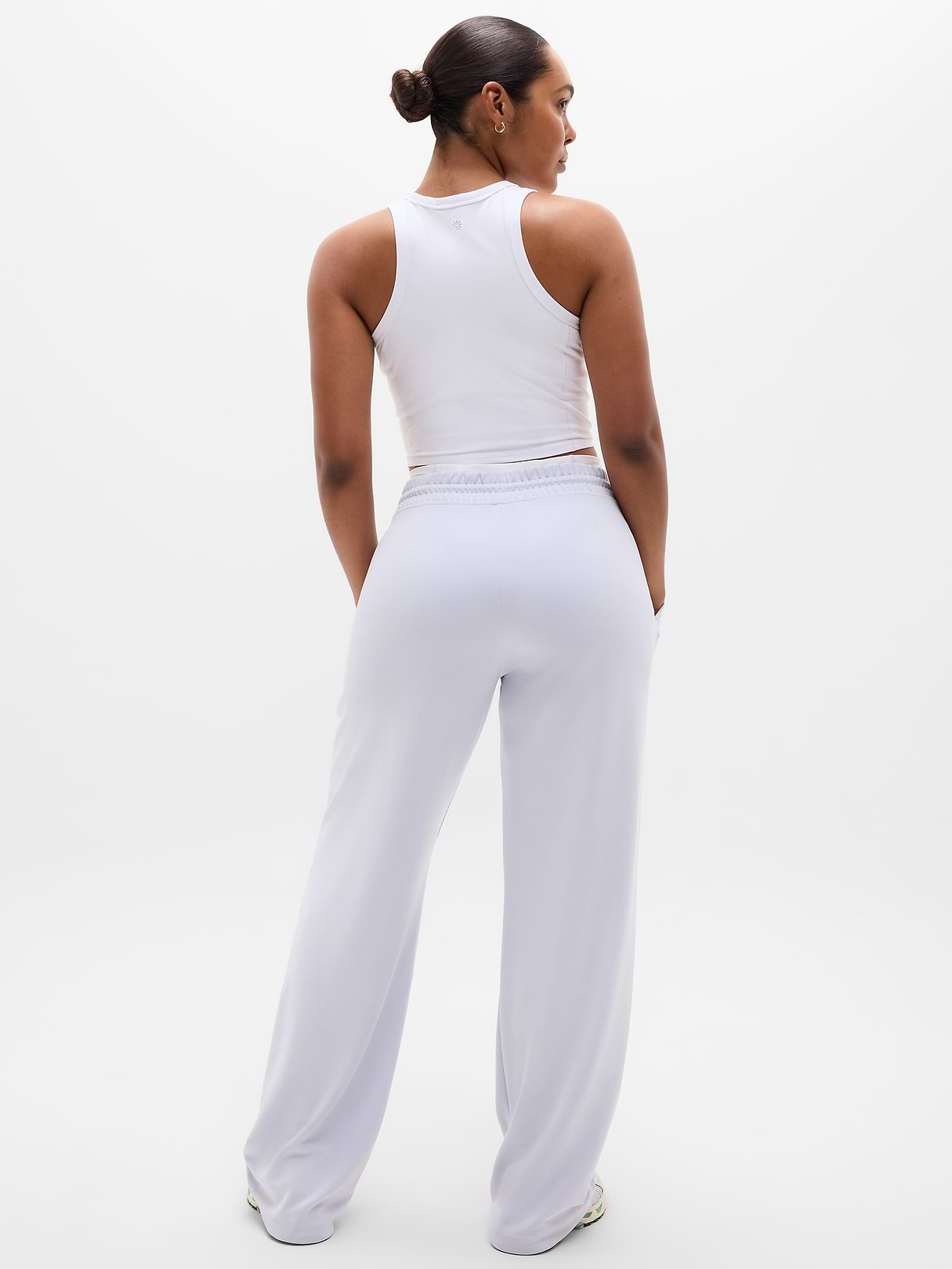 Seasoft Mid Rise Straight Pant | Athleta