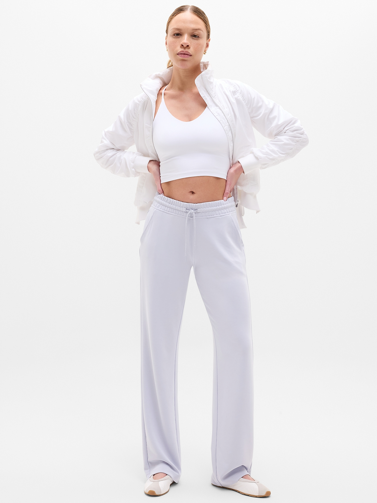 Seasoft Mid Rise Straight Pant | Athleta