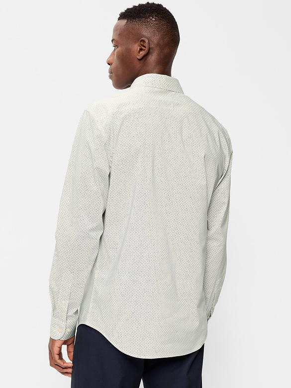Chemise habillée emblématique Pro Performance, coupe étroite