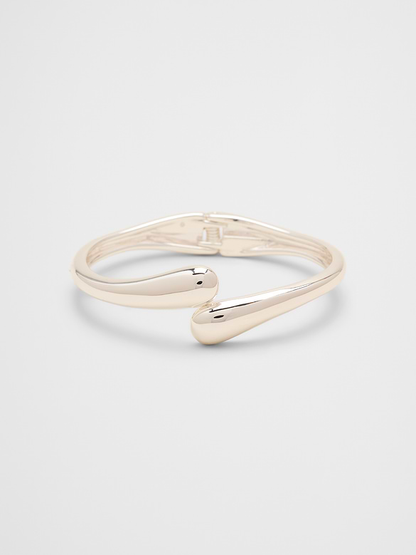 Modern Curved Cuff