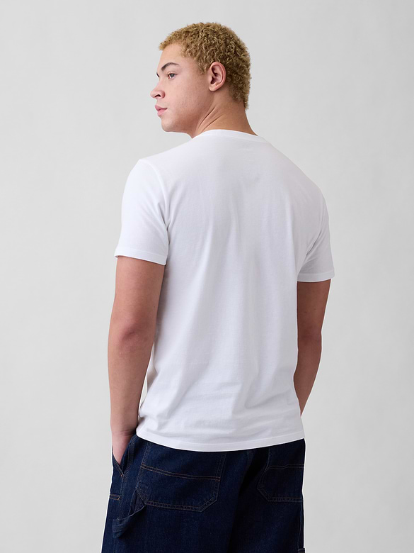 Everyday Soft Pocket T-Shirt