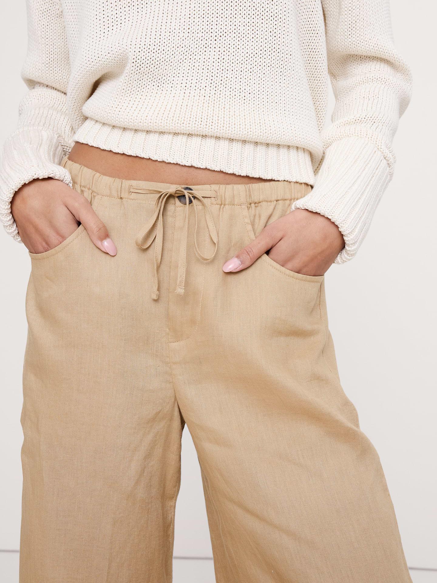 Image number 6 showing, The Studio Wide-Leg Drawstring Pant in Linen