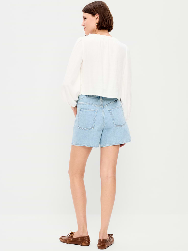 Image number 3 showing, High-Waisted Wow Baggy Jean Shorts -- 5-inch inseam