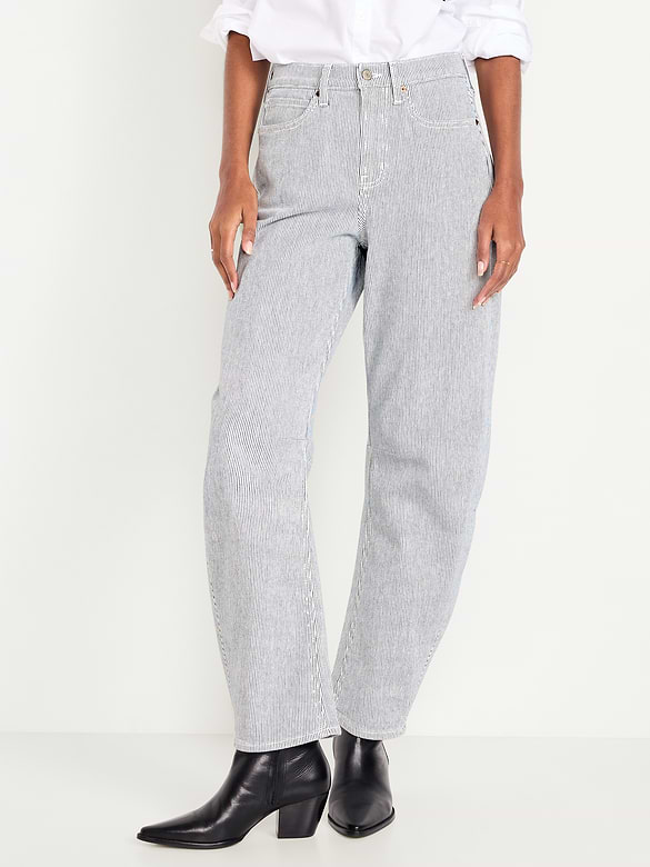 High-Waisted Baggy Barrel Jeans