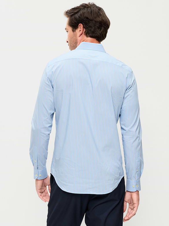 Chemise habillée emblématique Pro Performance, coupe étroite