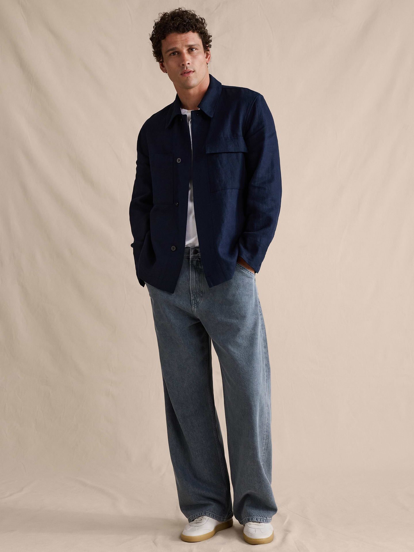 Image number 1 showing, Loose Lightweight Jean