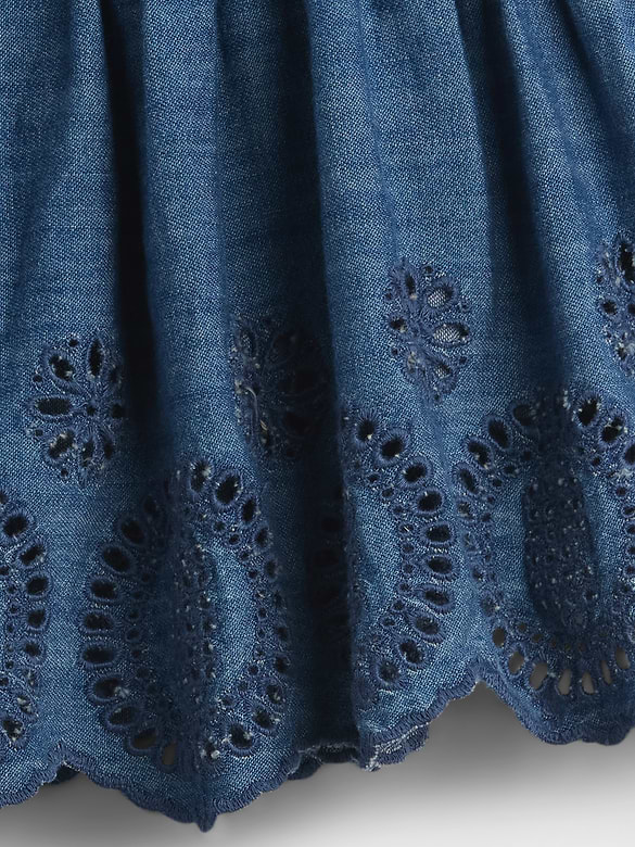 Ensemble en denim à broderie anglaise pour Bébé