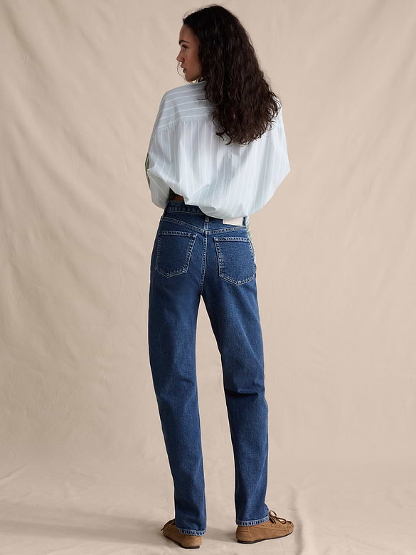 High-Rise 90S Straight Jean