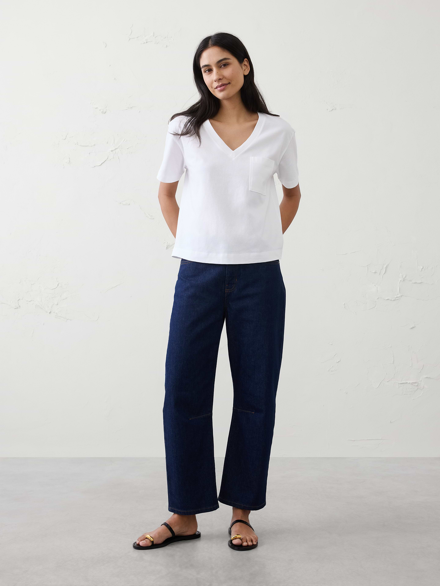 Image number 3 showing, Premium Cotton V-Neck Pocket T-Shirt