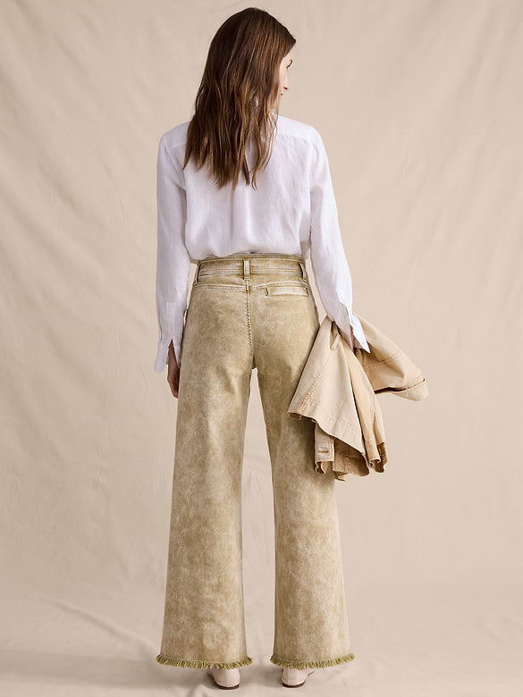 Jean à taille haute, jambe large et ourlet brut