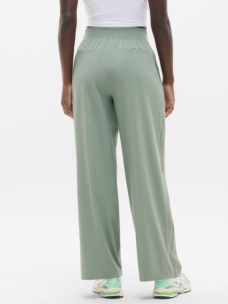 Image number 3 showing, Brooklyn Mid Rise Wide Leg Pant