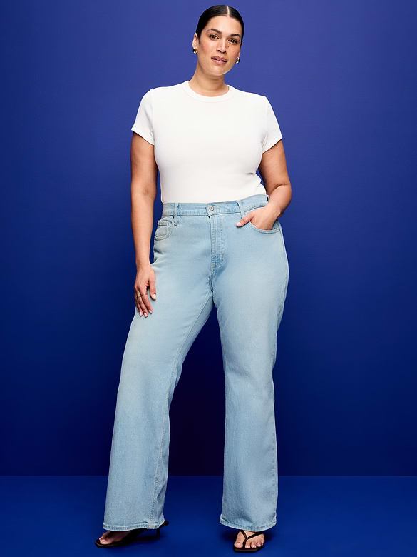 Mid-Rise Loose Boot-Cut Jeans