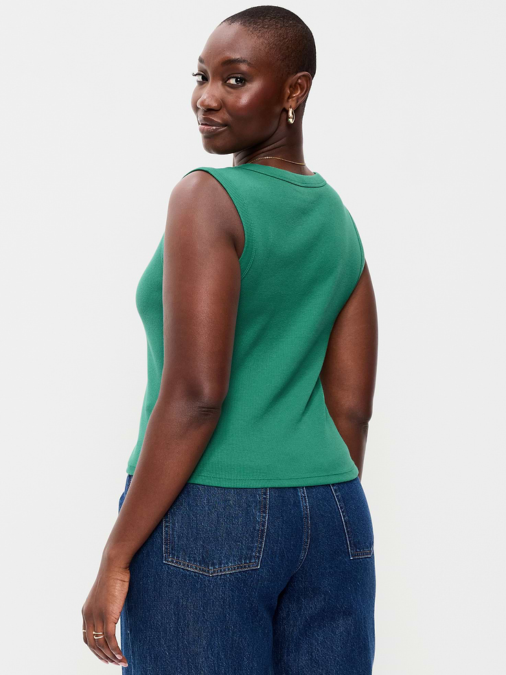 L'image numéro 6 présente Camisole courte moulante à encolure en V